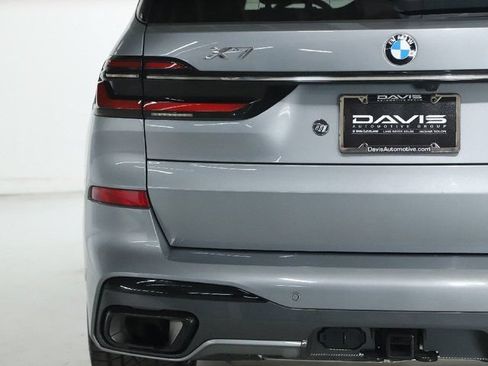 Used 2023 BMW X7 xDrive40i w/ M Sport Package AWD/4WD image 46