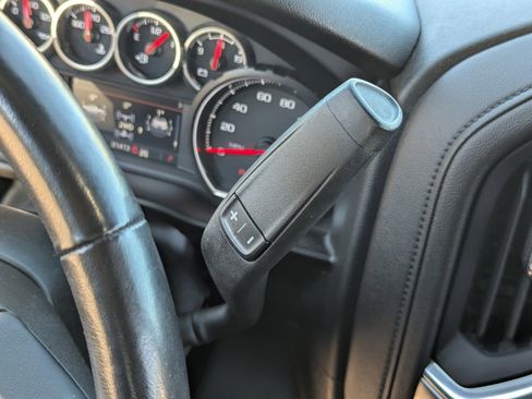 Used 2022 Chevrolet Silverado 1500 RST w/ Z71 Off-Road Package image 32