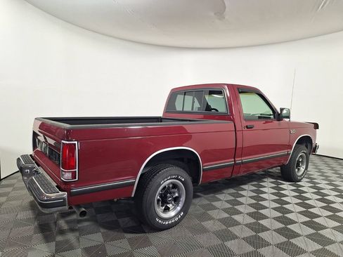 Used 1990 Chevrolet S10 Pickup 2WD Regular Cab image 5