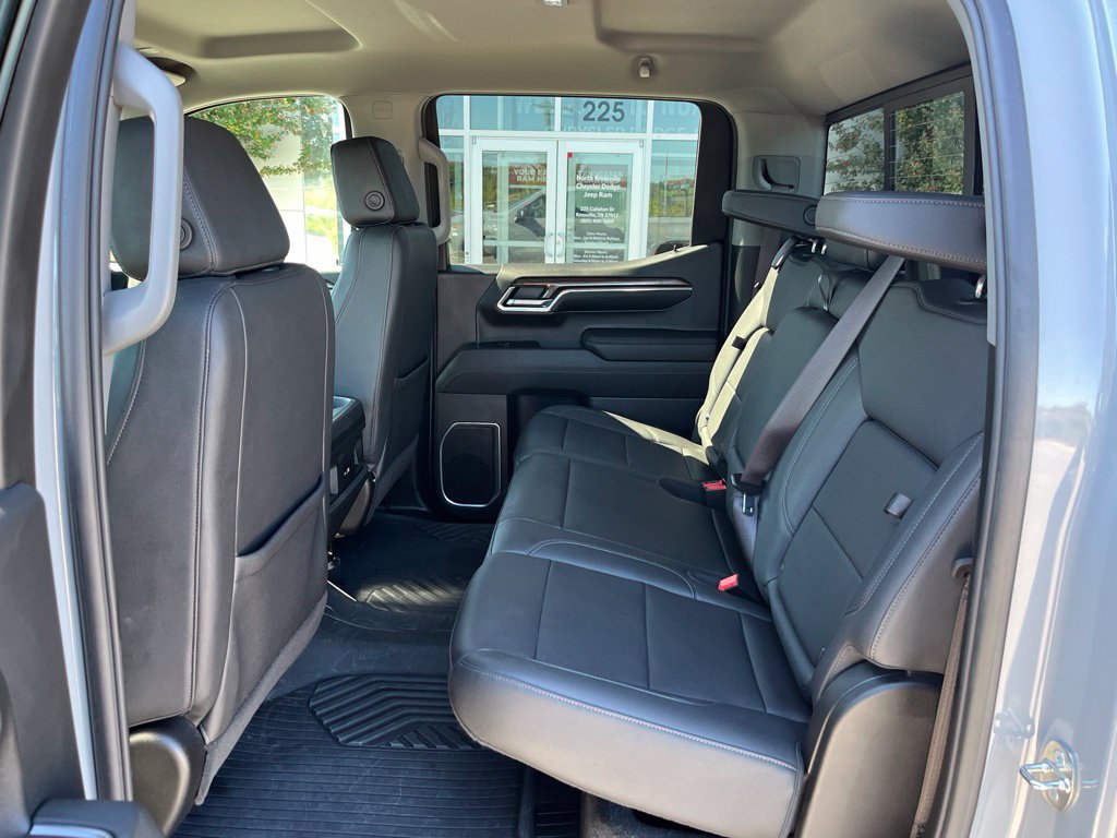 Used 2024 Chevrolet Silverado 1500 RST AWD/4WD image 14