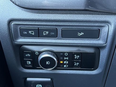 Certified 2023 Ford F150 XLT w/ Equipment Group 302A High image 21