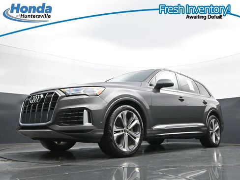 Used 2022 Audi Q7 3.0T Prestige AWD/4WD image 32