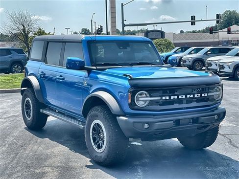 Used 2023 Ford Bronco Outer Banks w/ Sasquatch Package image 22