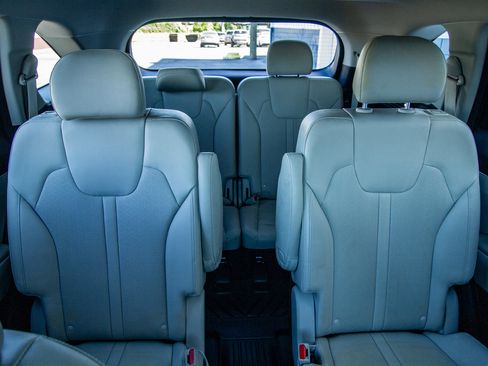 Used 2022 Kia Sorento EX w/ Panoramic Sunroof Package FWD image 27