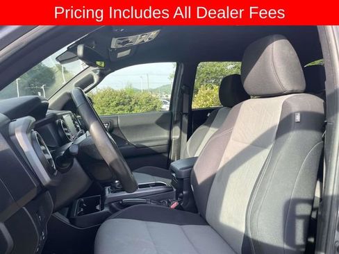 Used 2021 Toyota Tacoma TRD Off-Road AWD/4WD image 21