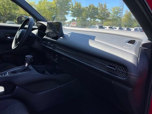 Certified 2026 Honda HR-V Sport image 33
