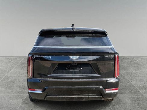 New 2025 Cadillac Escalade IQ Luxury 1 image 10