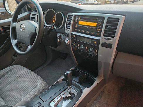 Used 2007 Toyota 4Runner Sport AWD/4WD image 18