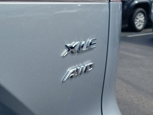 New 2026 Toyota Corolla Cross XLE image 8