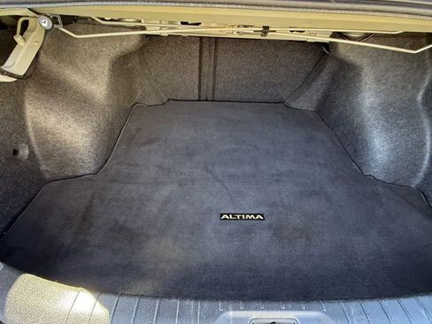 Used 2020 Nissan Altima 2.5 S FWD image 26