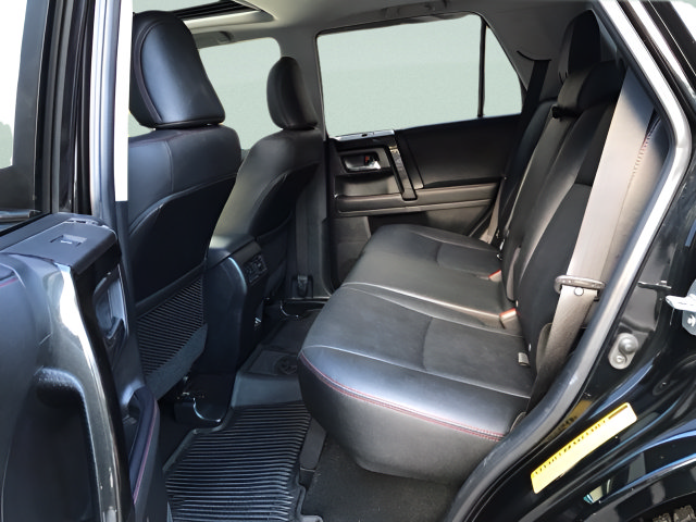 Certified 2022 Toyota 4Runner TRD Off-Road Premium w/ TRD Black Wheel Package (TMS) AWD/4WD image 11