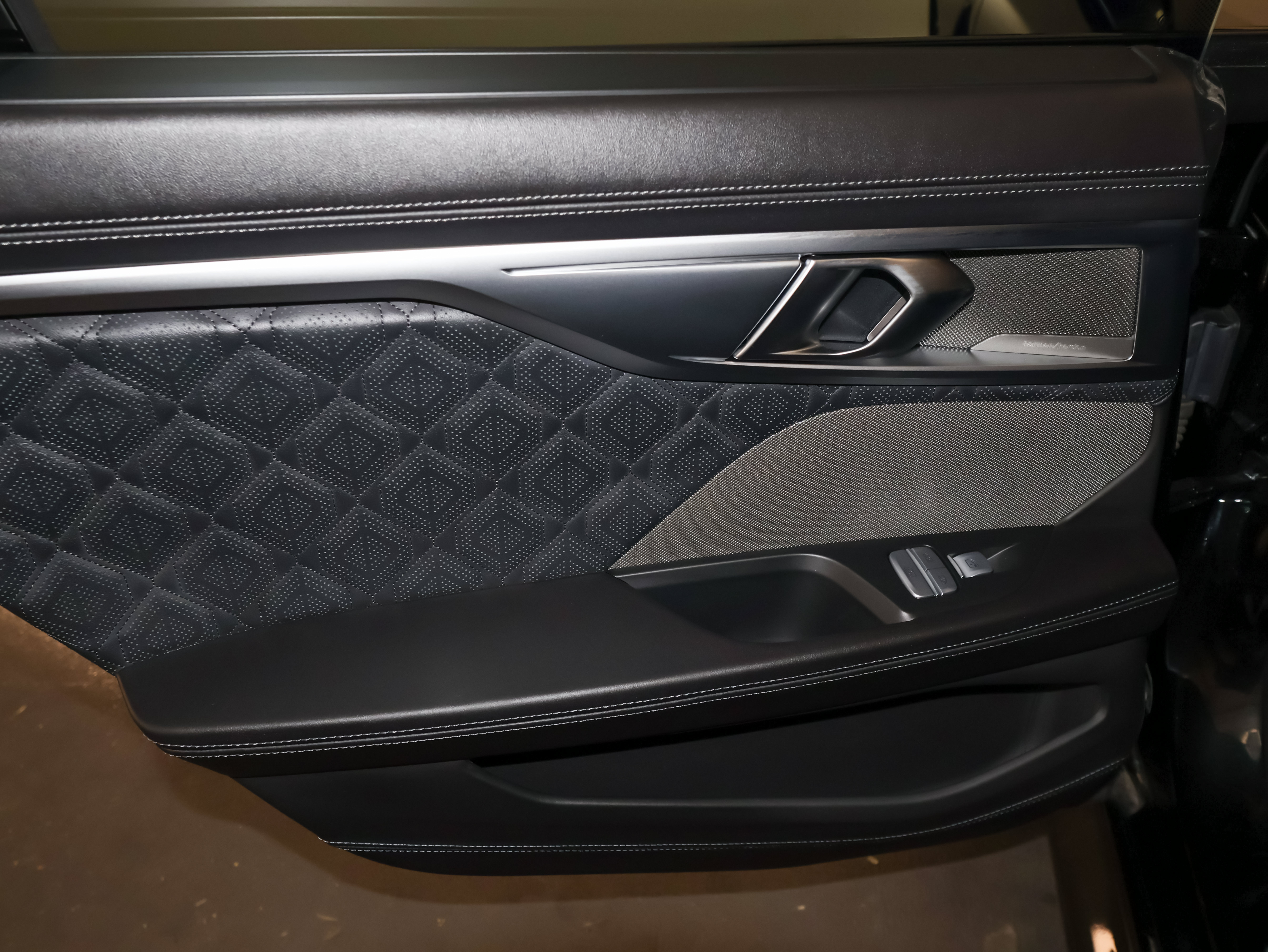 Used 2023 BMW M8 Gran Coupe xDrive Competition w/ M Carbon Exterior Package AWD/4WD image 24