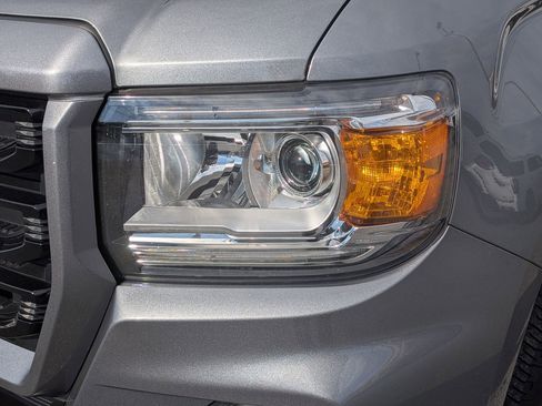 Used 2022 GMC Canyon Elevation w/ Elevation Premium Package image 7