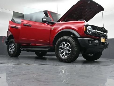 Certified 2025 Ford Bronco Badlands AWD/4WD image 50