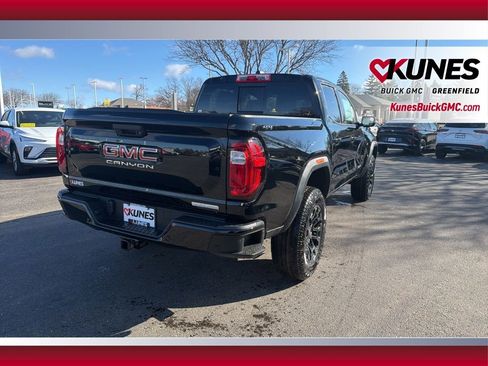 New 2026 GMC Canyon Elevation w/ Convenience Package image 2