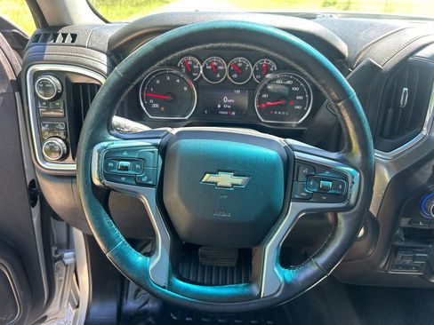 Used 2020 Chevrolet Silverado 2500 LT w/ Convenience Package AWD/4WD image 9