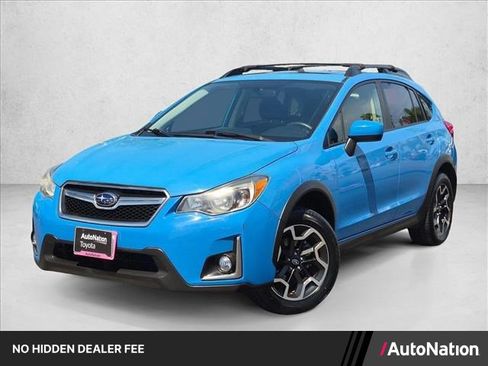 Used 2016 Subaru Crosstrek 2.0i Premium w/ Moonroof Package AWD/4WD image 1