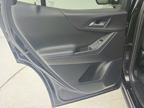 Used 2025 Chevrolet Equinox LT w/ Safety and Technology Package image 27