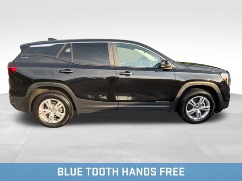 Used 2024 GMC Terrain SLE AWD/4WD image 9