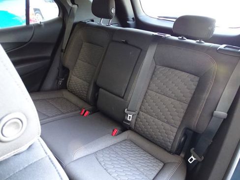 Used 2020 Chevrolet Equinox LT FWD image 9