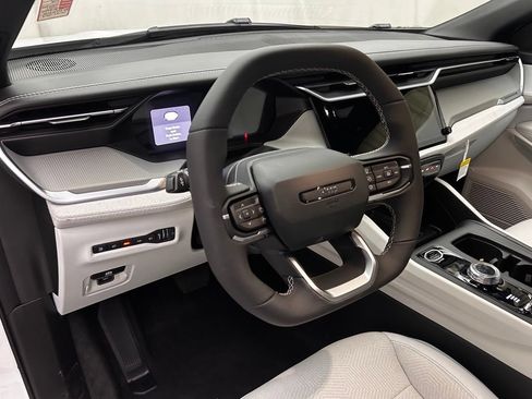 New 2026 Jeep Cherokee Laredo AWD/4WD image 9