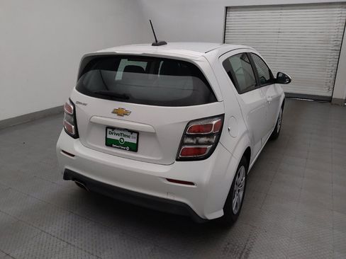 Used 2017 Chevrolet Sonic LT FWD image 7