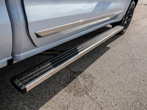 New 2026 Chevrolet Silverado 1500 High Country AWD/4WD image 13