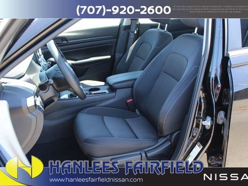 Used 2024 Nissan Altima 2.5 S FWD image 12