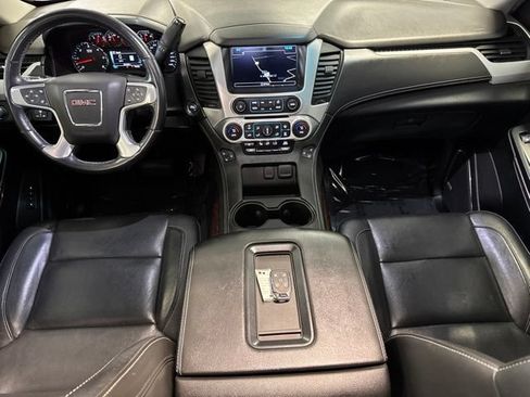 Used 2020 GMC Yukon SLT w/ Premium Edition AWD/4WD image 5