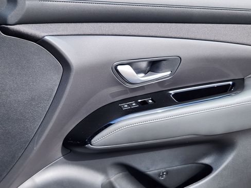 New 2025 Hyundai Santa Cruz SEL image 15