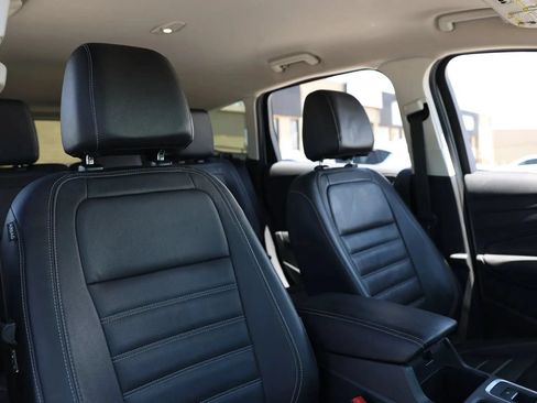 Used 2017 Ford Escape Titanium AWD/4WD image 37