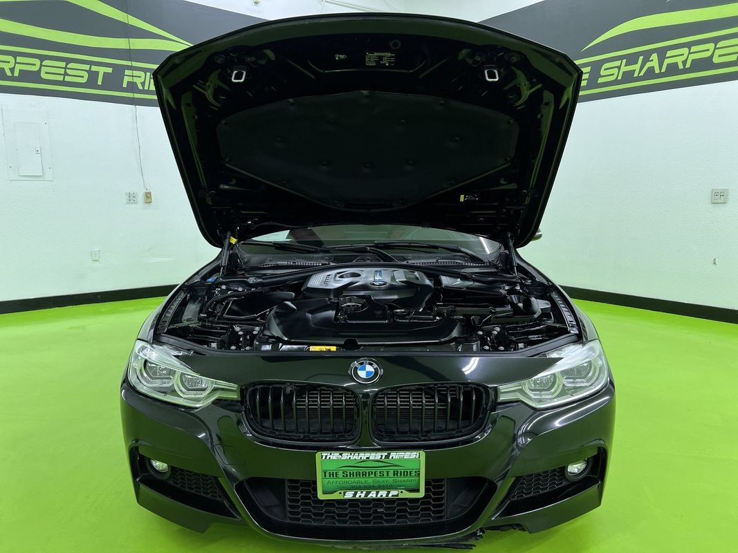 Used 2018 BMW 330e RWD image 4