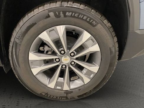 New 2026 Chevrolet Equinox LT w/ Safety and Technology Package AWD/4WD image 15