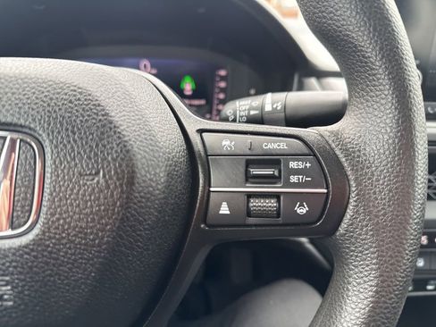 Certified 2023 Honda Accord EX image 27