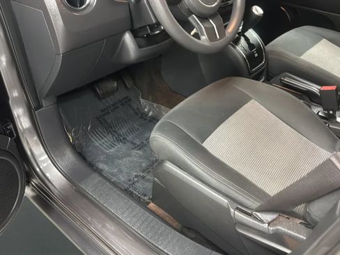Used 2015 Jeep Patriot Sport w/ Power Value Group FWD image 23