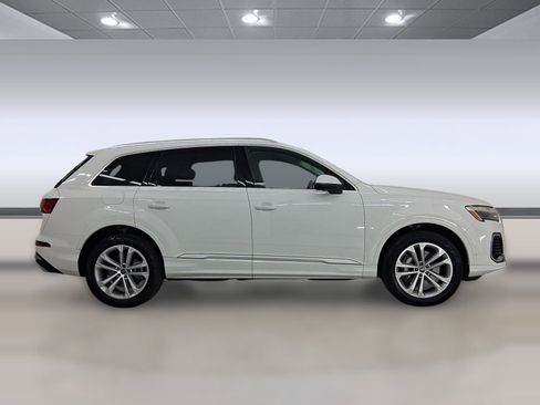 Certified 2025 Audi Q7 3.0T Premium Plus w/ Premium Plus Package image 8