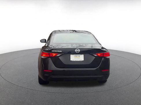 Used 2025 Nissan Sentra S image 12