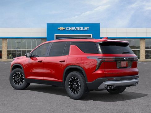 New 2026 Chevrolet Traverse Z71 w/ Driver Confidence Package image 3