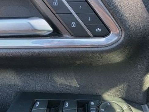 Used 2024 GMC Sierra 2500 SLT w/ SLT Premium Package image 61