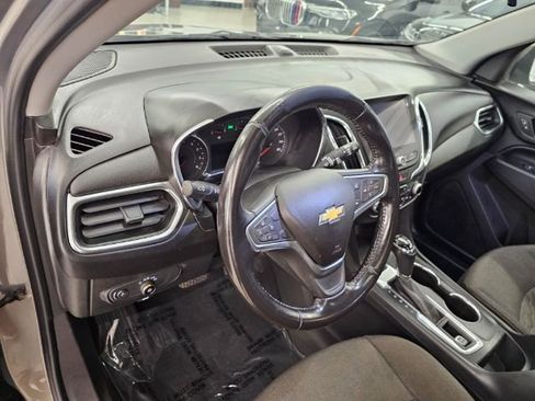Used 2018 Chevrolet Equinox LT w/ Sun & Infotainment Package image 7