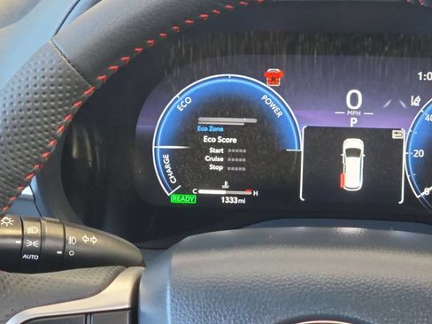 Used 2025 Toyota Sienna XSE AWD/4WD image 13