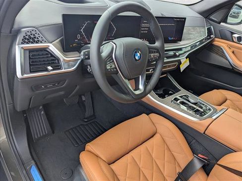 New 2026 BMW X5 xDrive50e AWD/4WD image 3