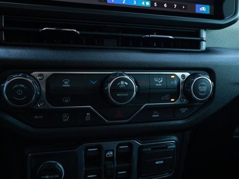New 2026 Jeep Wrangler Sport S AWD/4WD image 18