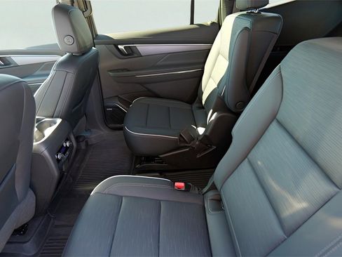 New 2026 Buick Enclave Sport Touring w/ Super Cruise Package image 22