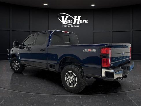 Used 2024 Ford F350 Lariat image 3