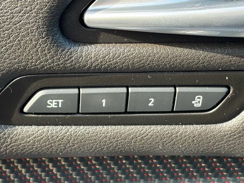 Used 2021 Cadillac XT4 Sport image 9