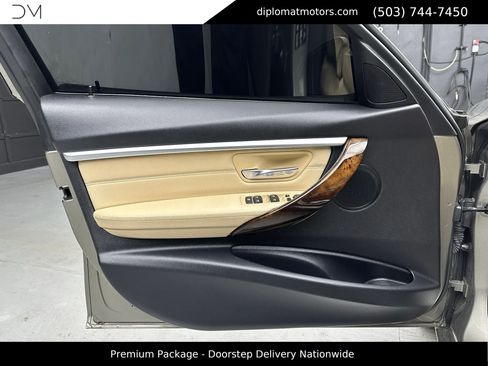 Used 2018 BMW 328d xDrive Sedan image 25