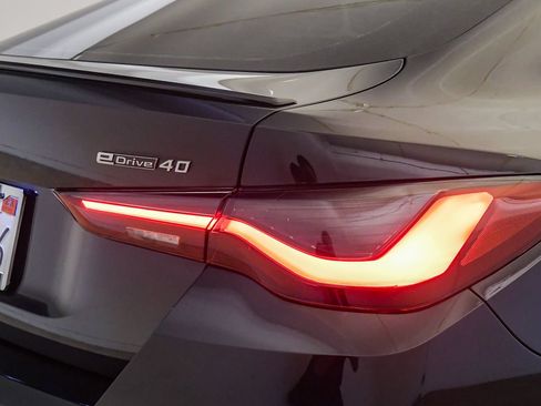 Certified 2023 BMW i4 eDrive40 w/ M Sport Package RWD image 12