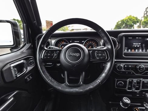 Used 2021 Jeep Wrangler Unlimited Sport AWD/4WD image 27