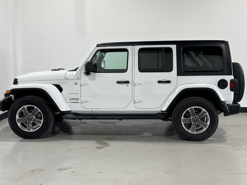 Used 2021 Jeep Wrangler Unlimited Sahara image 12